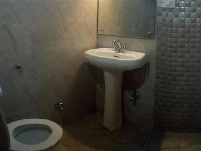 שימלה Hotel Diplomat
