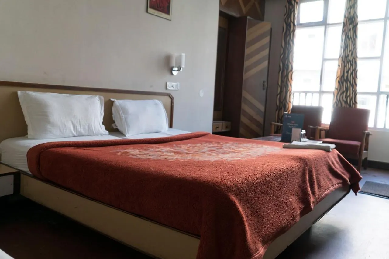 שימלה Hotel Diplomat